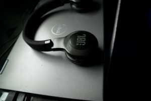 All JBL headphones at CES 2023 - headphones, speakers and soundbars!